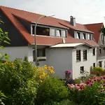 Fun4all-holidayhome شقة
